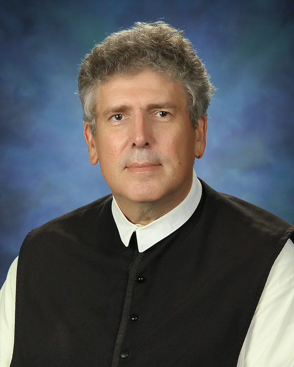 Photo of Fr. Gregory Schweers